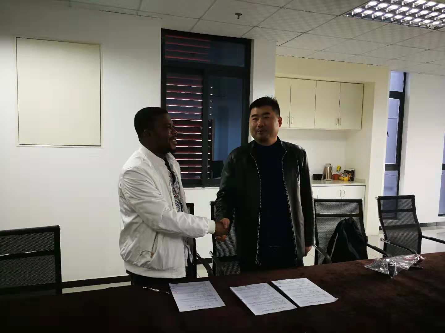 Signing of Memorandum of Understanding (MOU) with Nanjing Chinese Investment Team